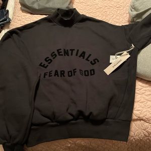 Fear of God essential crewneck